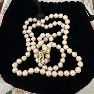 Elegant Genuine Pearl Necklace with Gold Clasp